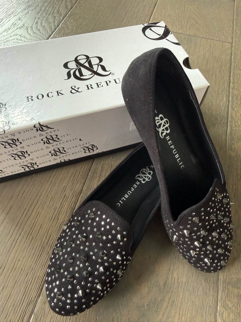 Women’s Rock & Republic Spiked Loafers - Sz 7